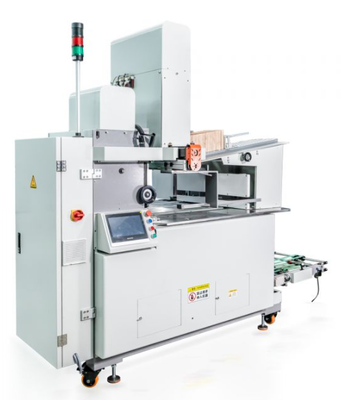 HXDK520 Automatic Vertical Stacking Bundling Machine Inserting The Clapboard At Both Ends